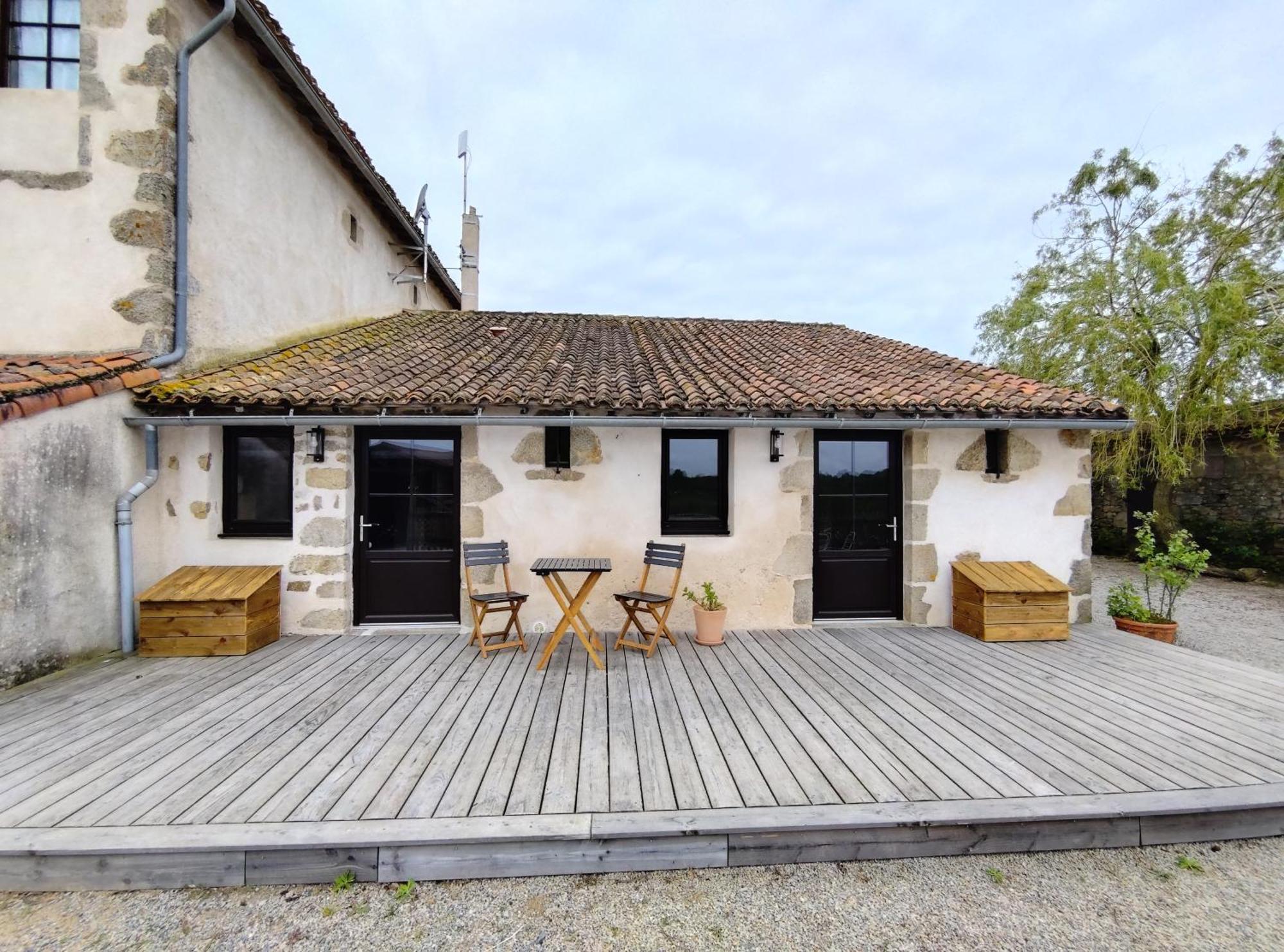 Le Moulin Du Fresne, Chambres D'Hotes Gourgé Esterno foto